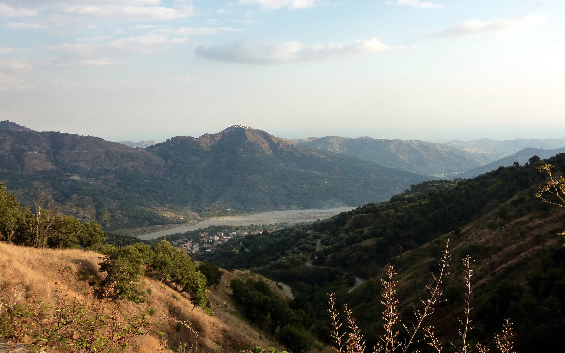 Sentieri e crinali dell'Aspromonte meridionale